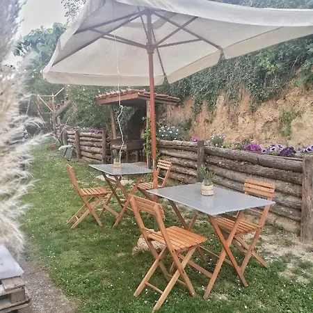 בית נופש Casa Flora *
