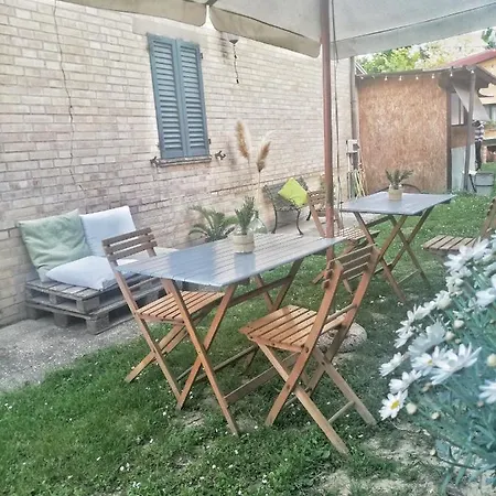 Casa Flora בית נופש Grottazzolina